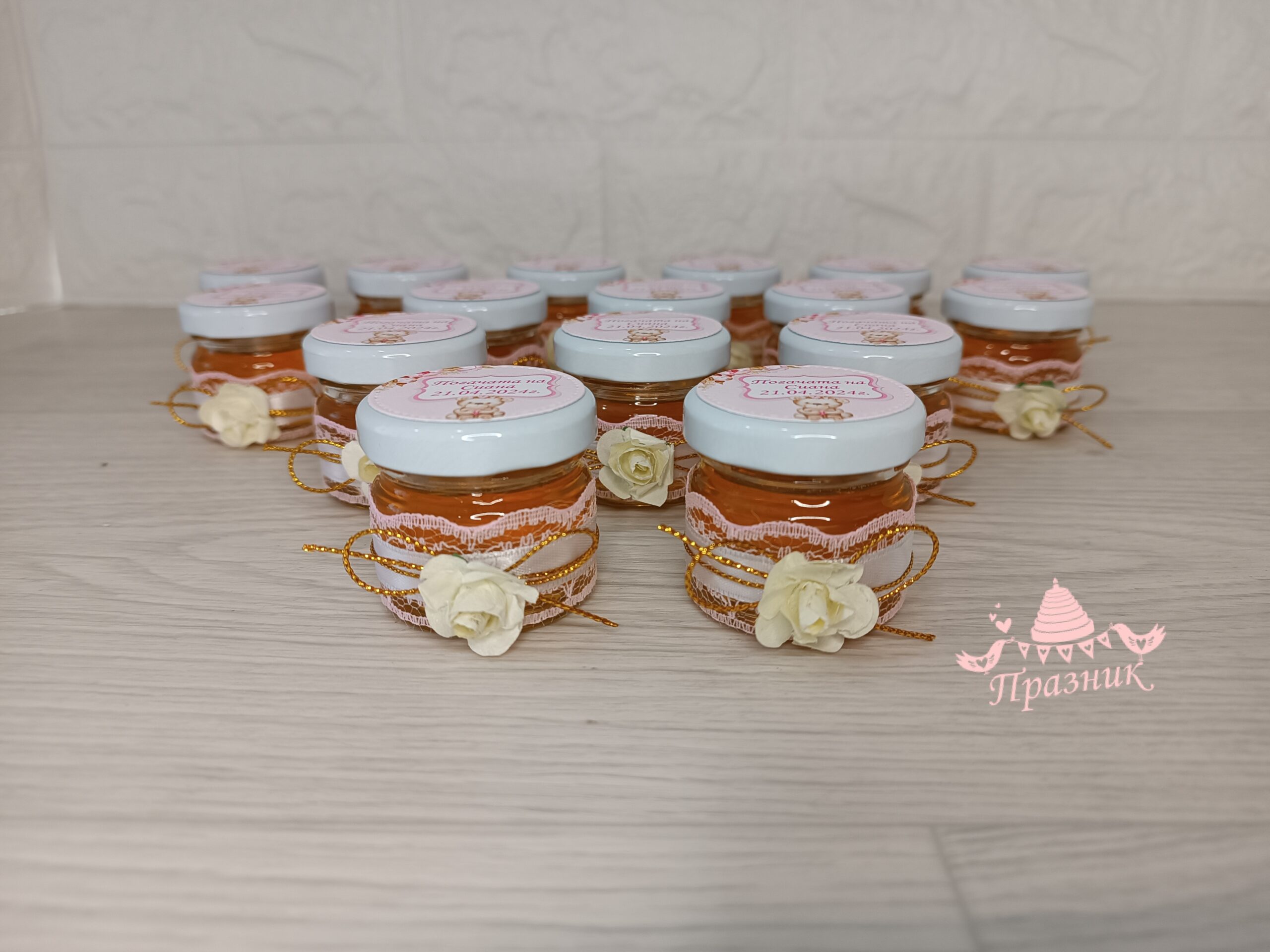 Бурканчета с мед 003
